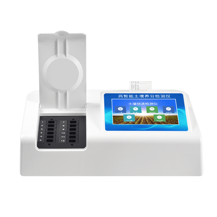 Laboratory soil nutrient detector